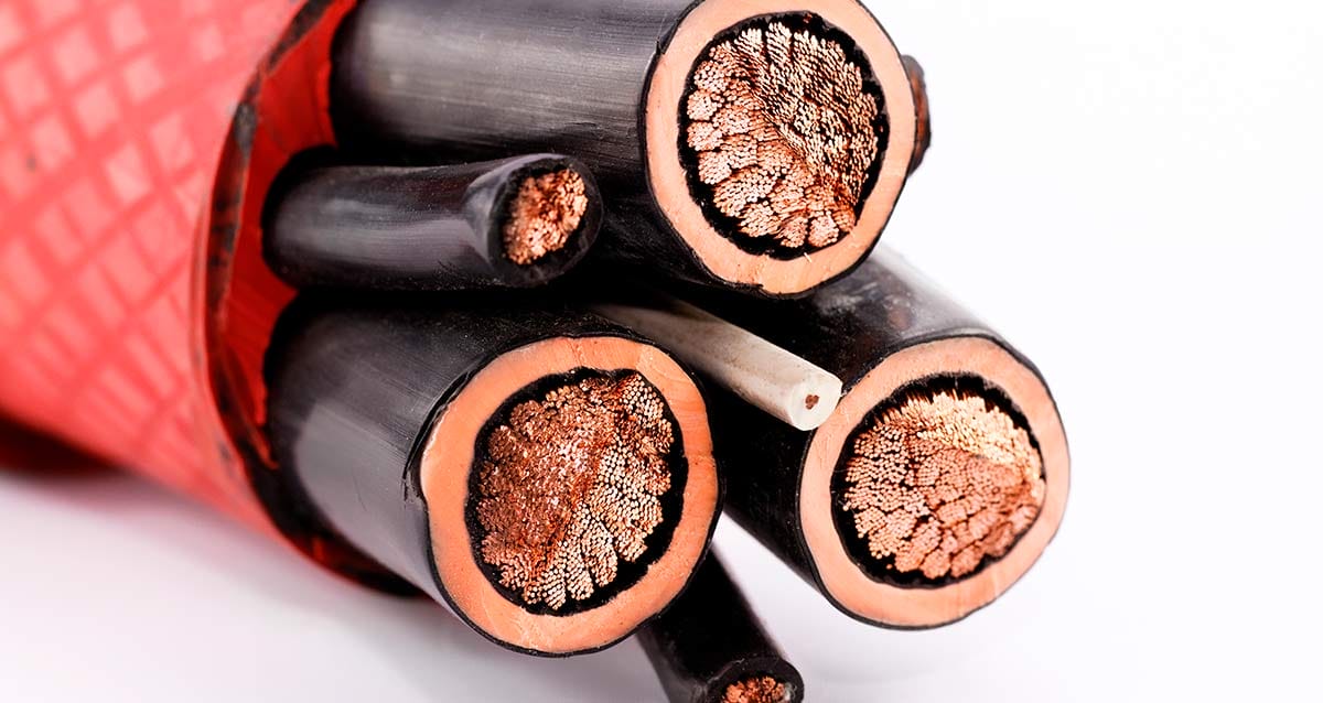 media-de-tensao-cabos-certos-nos-locais-certos